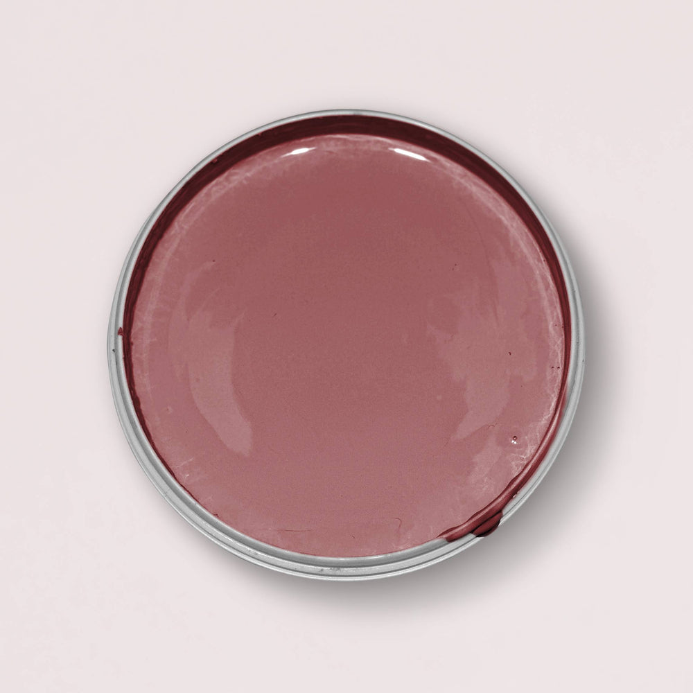 Blick in die geöffnete Yellowchair Kreidefarbe Dose Nr. 245