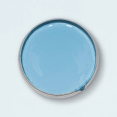 Blick in die geöffnete Yellowchair Kreidefarbe Dose Nr. 2