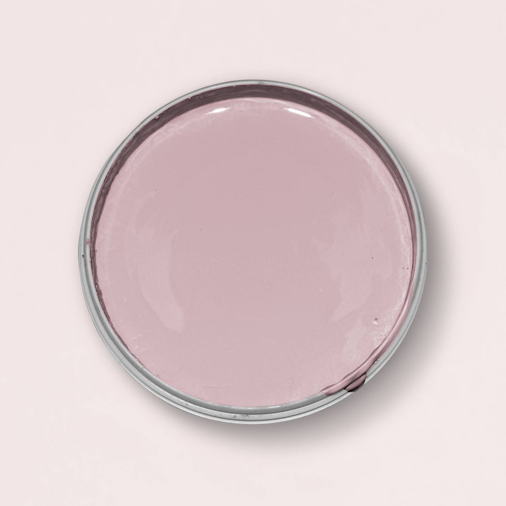 Blick in die geöffnete Yellowchair Kreidefarbe Dose Nr. 32