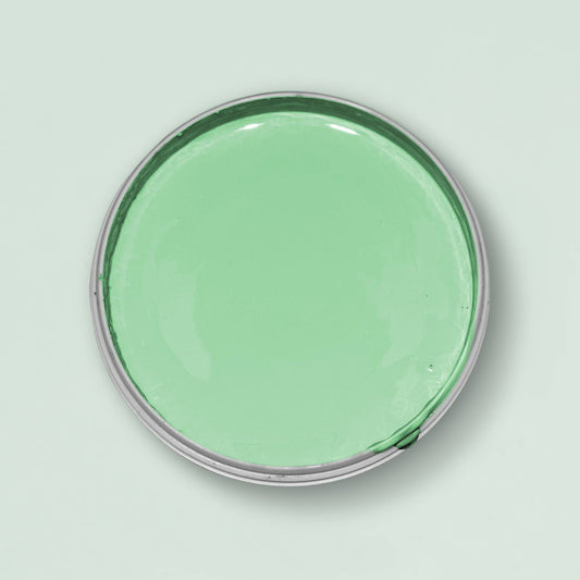 Blick in die geöffnete Yellowchair Kreidefarbe Dose Nr. 122