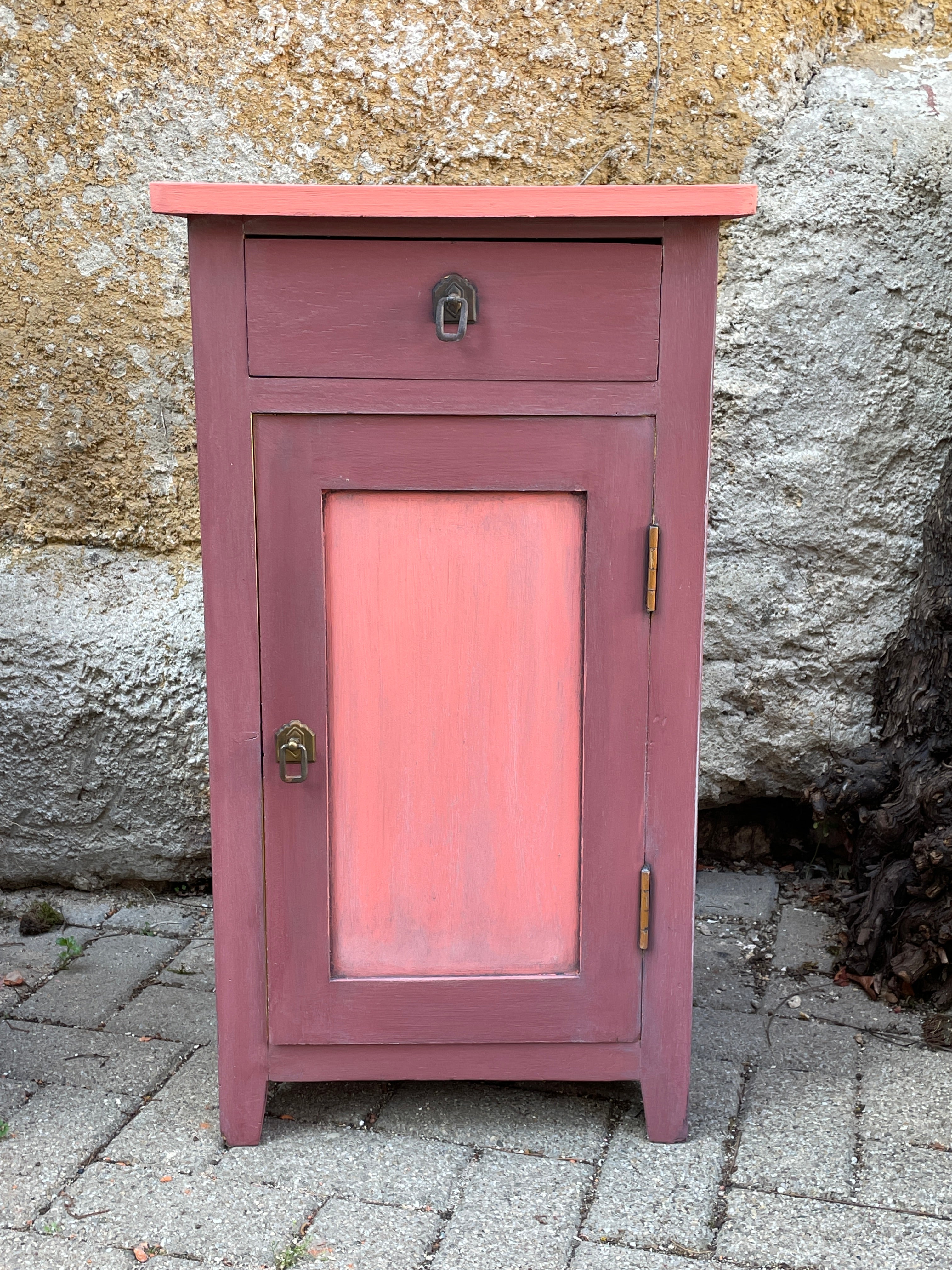 yellowchair Kreidefarbe No. 245 / two four five / schwedenrot